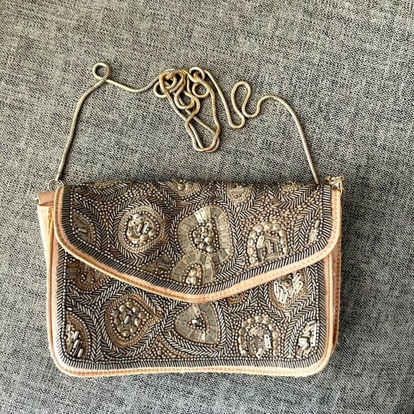 Witchery clutch Clearance